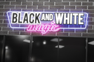 Black and White Magic Slot Machine
